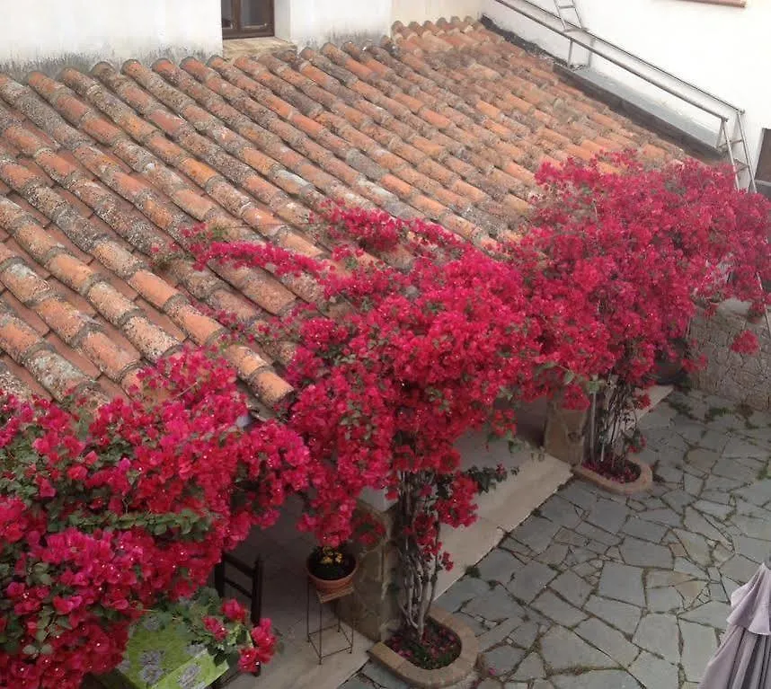 *** Vendégház Domu Elvira Hotel Muravera Olaszország