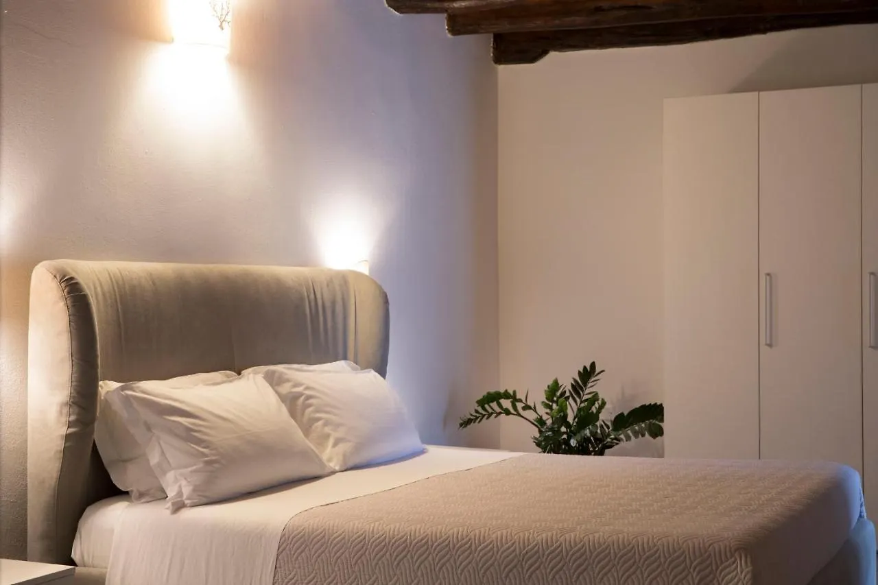 *** Affittacamere Hotel Domu Elvira Muravera Italia