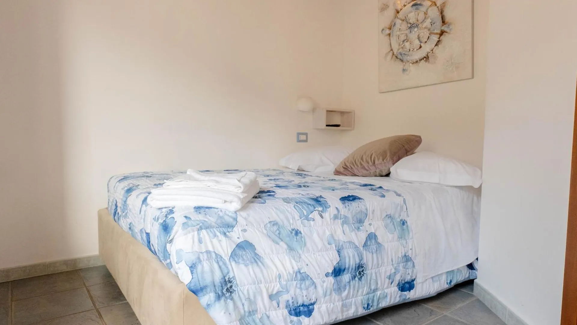 Affittacamere Hotel Domu Elvira Muravera