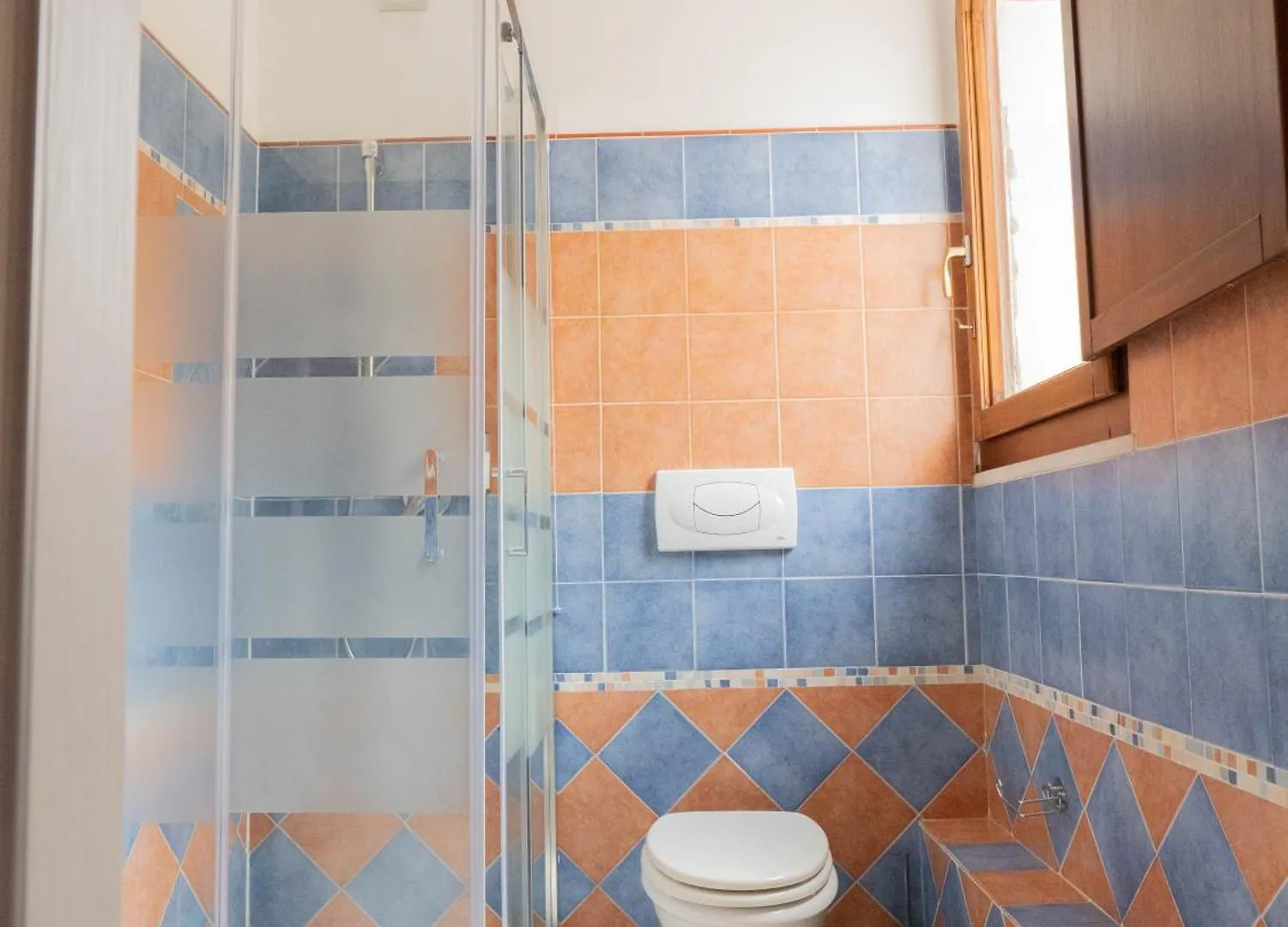 *** Affittacamere Hotel Domu Elvira Muravera Italia